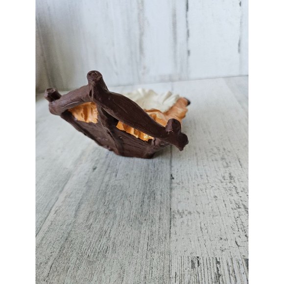 Vintage fontanini baby Jesus manger crib Nativity paper mache Xmas village - Picture 4 of 8